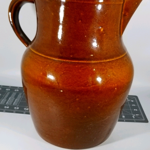 Vintage. Large Ceramic Pitcher 2lb